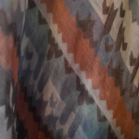 Colorful Patterned Scarves Set - Picture 4 of 4